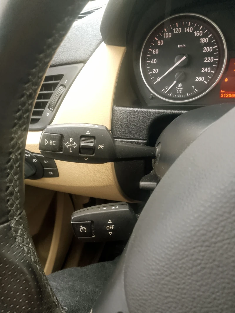 BMW X1 1.8sdrive* FACE* NAVI* PANO, снимка 14 - Автомобили и джипове - 53421472