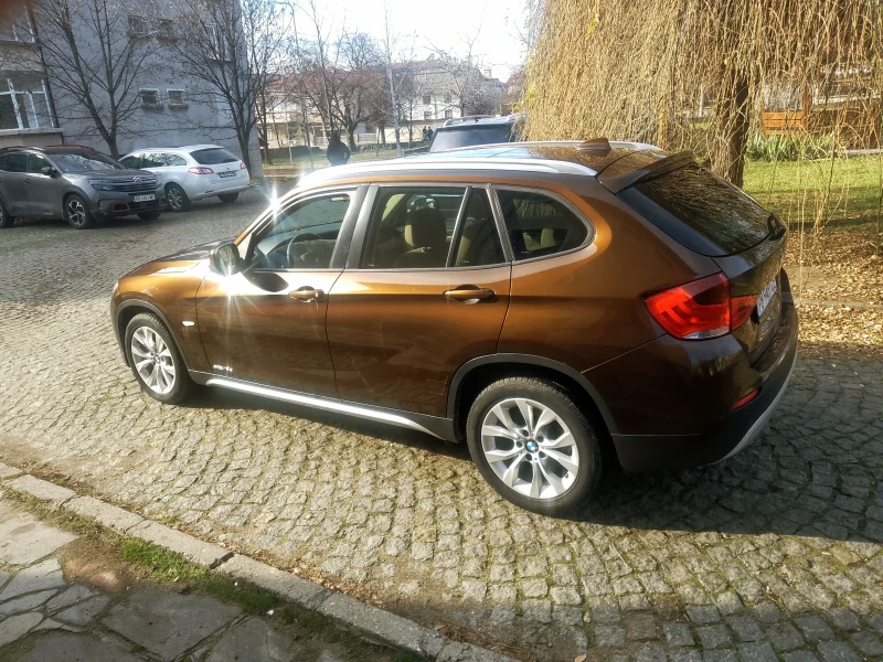 BMW X1 1.8sdrive* FACE* NAVI* PANO, снимка 8 - Автомобили и джипове - 52824741