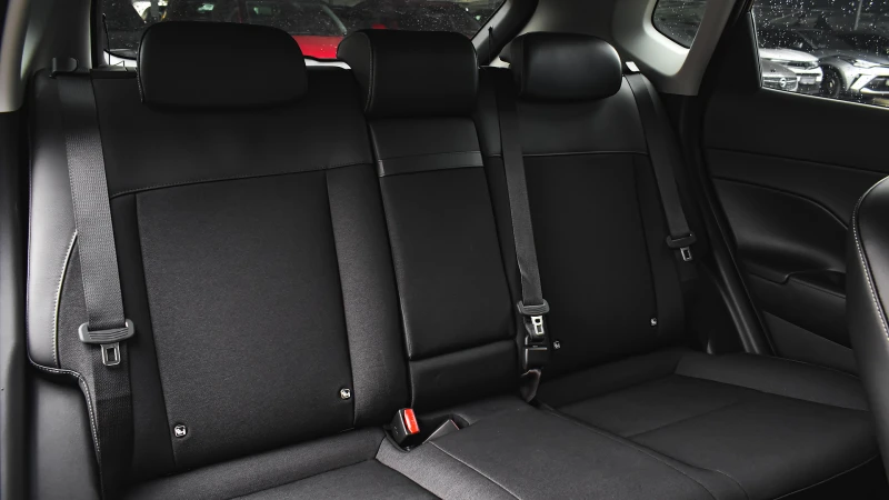 Hyundai Kona II Electric 65.4 kWh Comfort, снимка 11 - Автомобили и джипове - 52835007