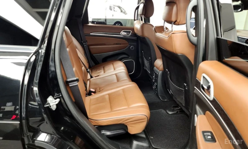 Jeep Grand cherokee, снимка 12 - Автомобили и джипове - 53371486