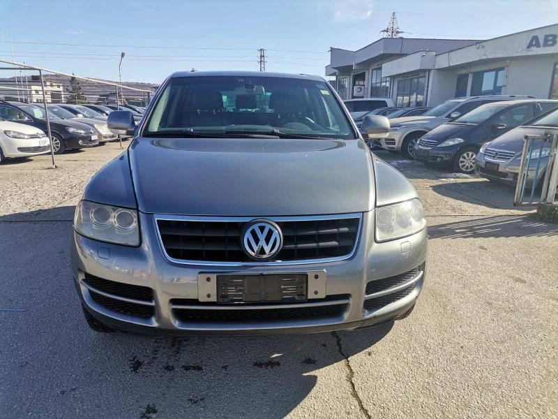 VW Touareg, снимка 2 - Автомобили и джипове - 35795565