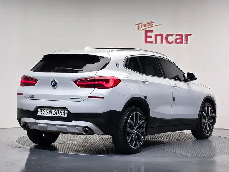 BMW X2 (F39) xDrive20I Advantage, снимка 2 - Автомобили и джипове - 55644377