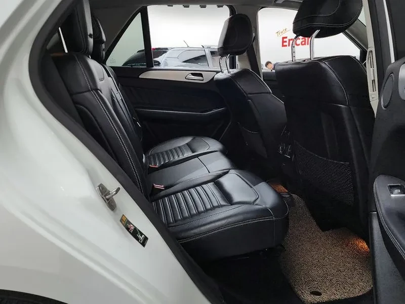 Mercedes-Benz GLE 4MATIC PREMIUM PACK, снимка 12 - Автомобили и джипове - 55739907
