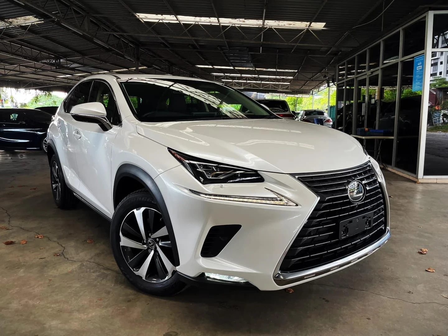 Lexus NX 300h | Mobile.bg — изображение 1