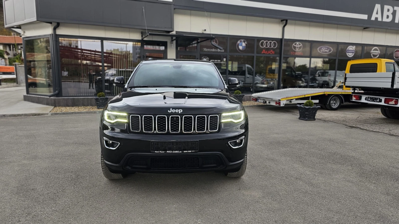 Jeep Grand cherokee 3.0MJET V6 4x4 Facelift-СЕРВ ИСТ.-ТОП СЪСТ.-ЛИЗИНГ - изображение 2