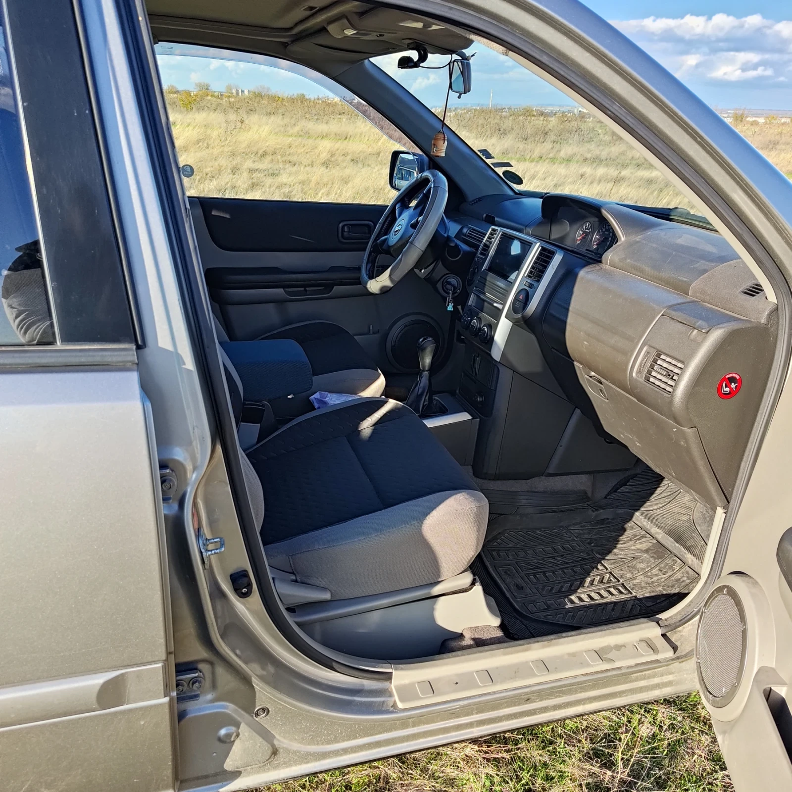 Nissan X-trail benzin - gaz 2.5 - изображение 3