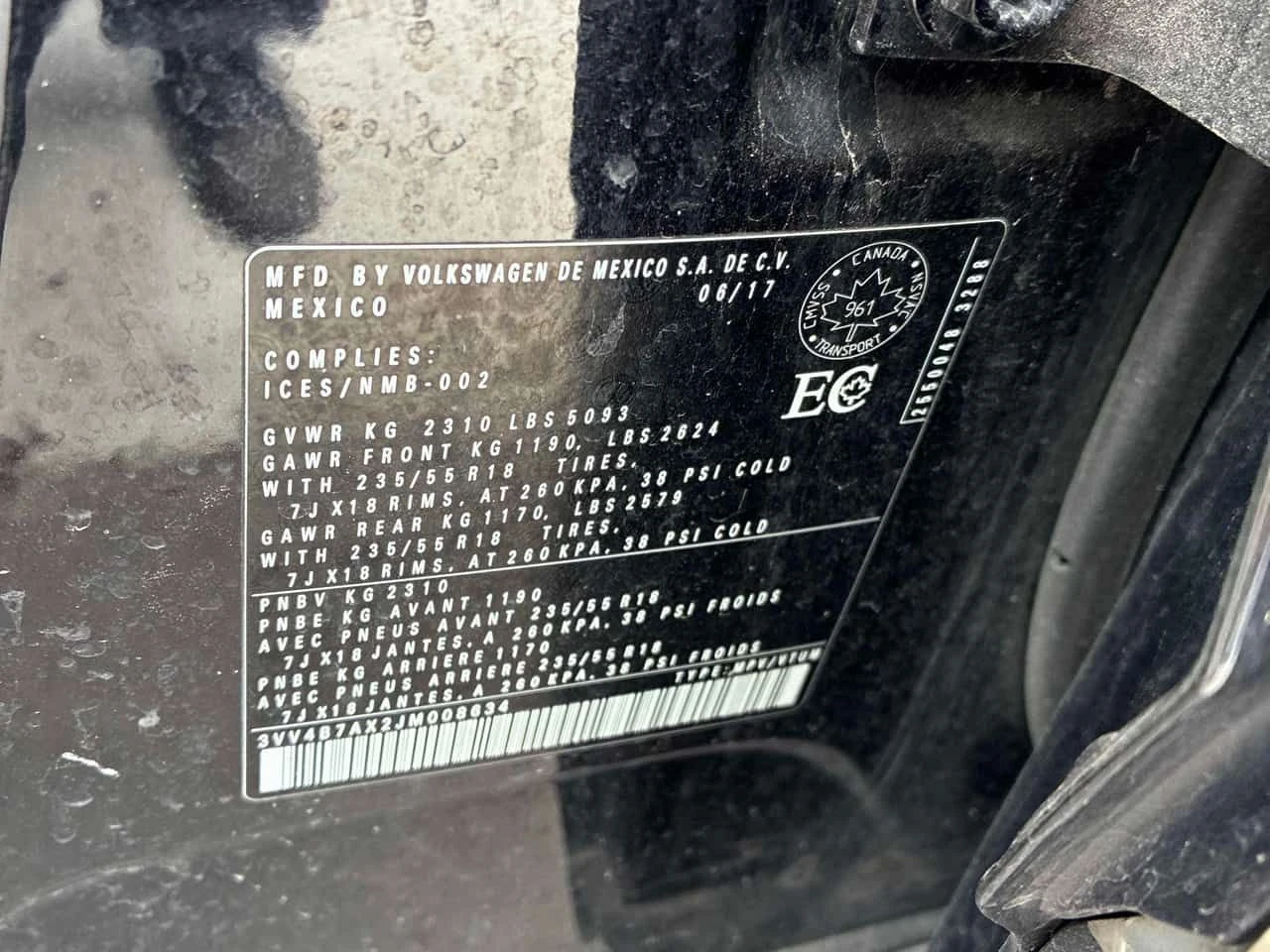 VW Tiguan * Highline * PANO* KEYLESS* ПОДГРЕВ* , снимка 10 - Автомобили и джипове - 54491494