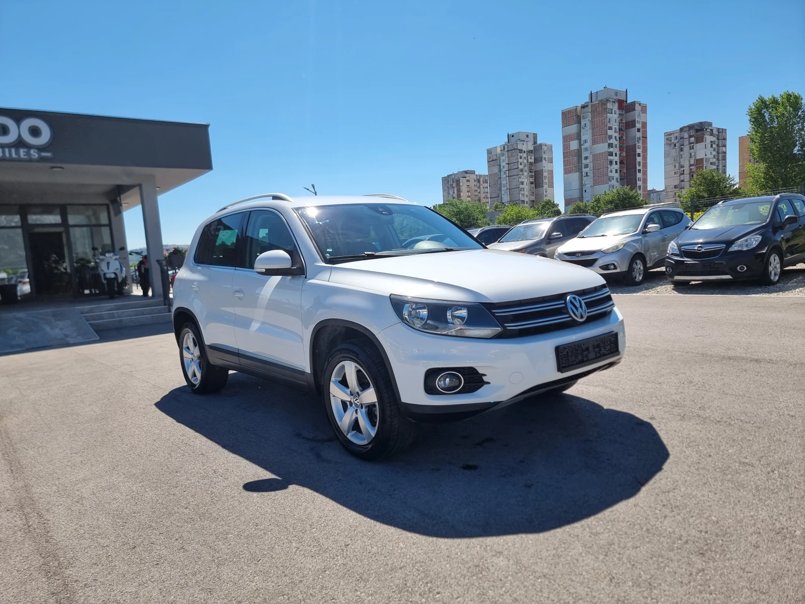 VW Tiguan 2.0TDI FACE, снимка 8 - Автомобили и джипове - 55275927