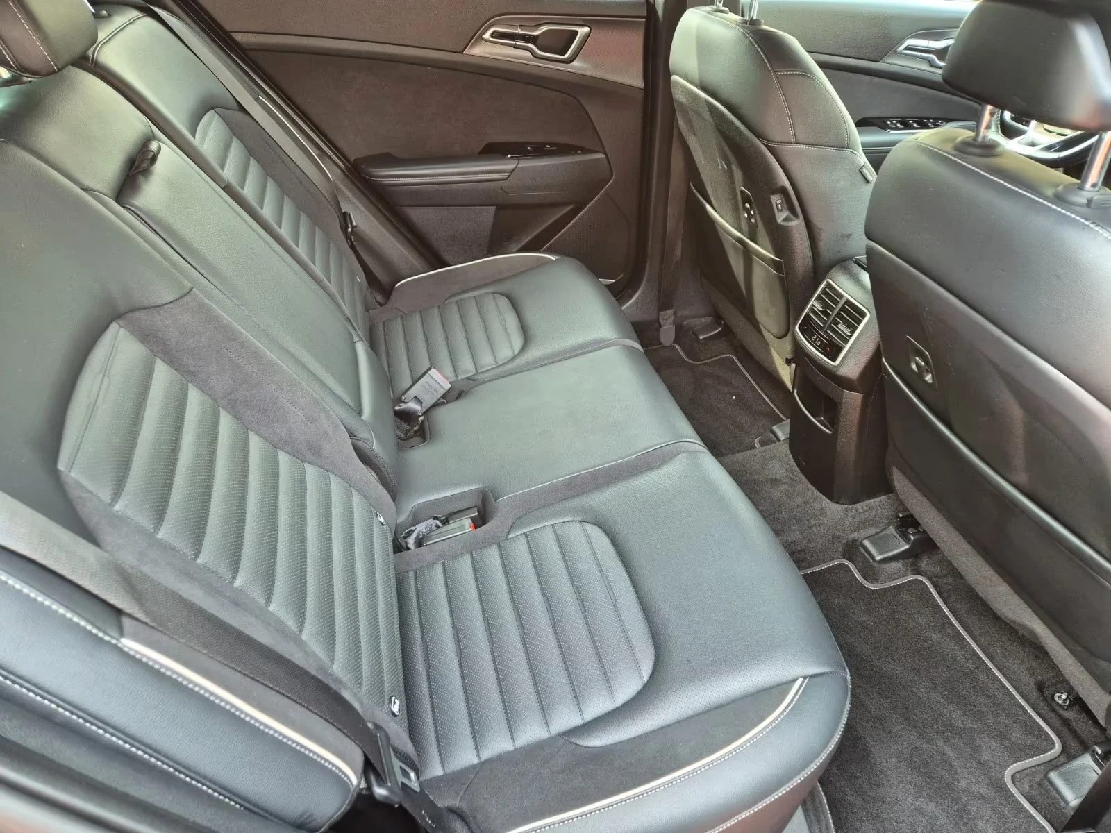 Kia Sportage GT LINE, снимка 9 - Автомобили и джипове - 55298857