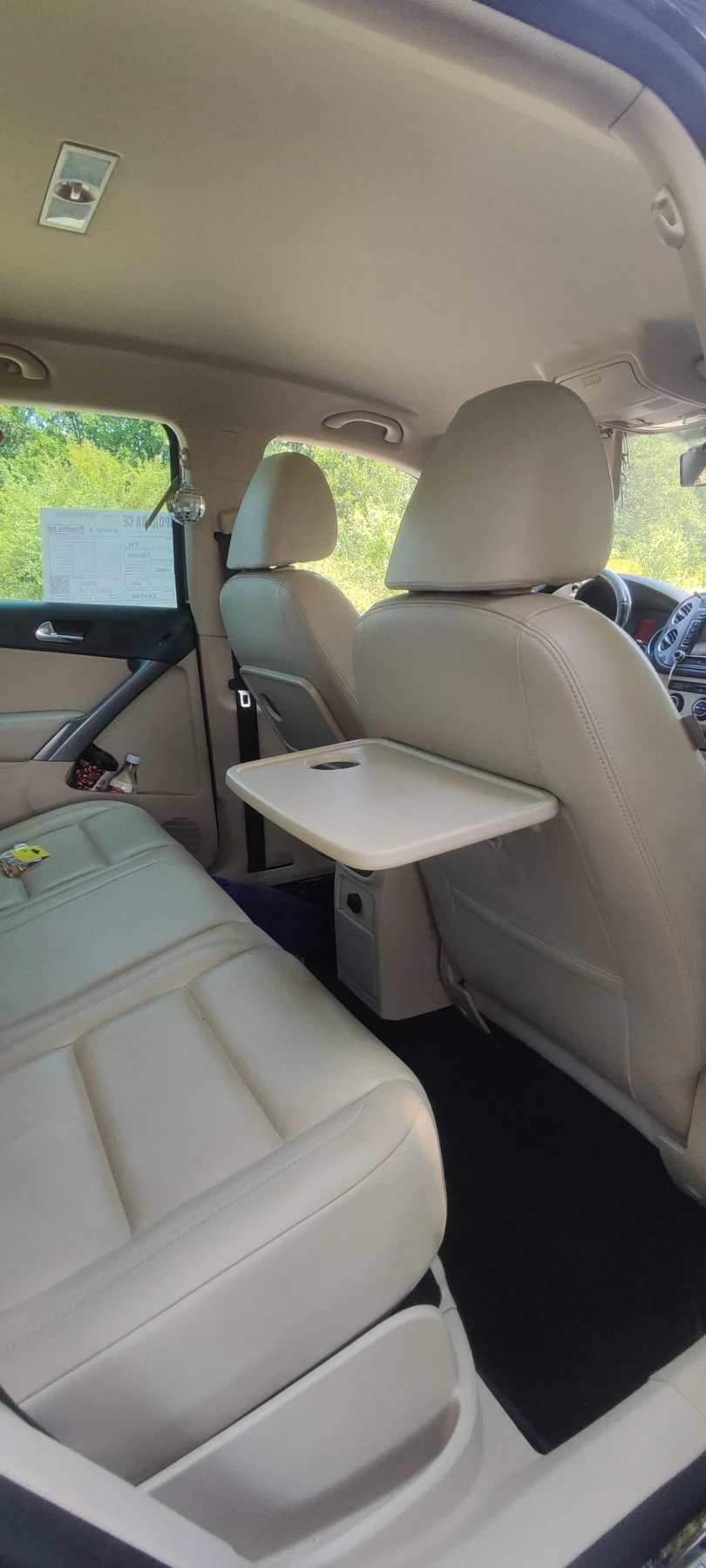 VW Tiguan 2.0 TDI 4motion, Navi, Кожа, снимка 8 - Автомобили и джипове - 55863601