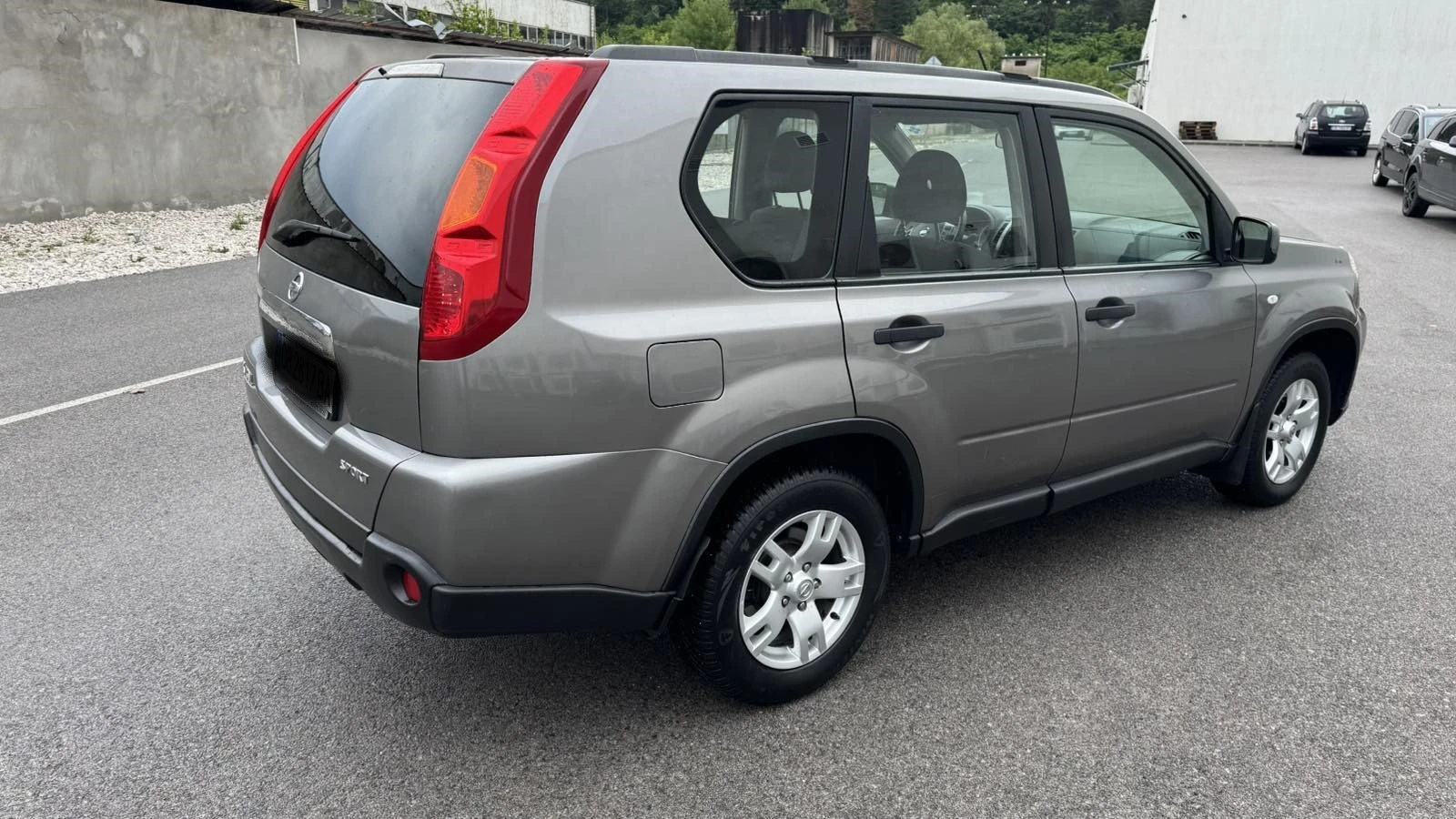 Nissan X-trail, снимка 7 - Автомобили и джипове - 55940179