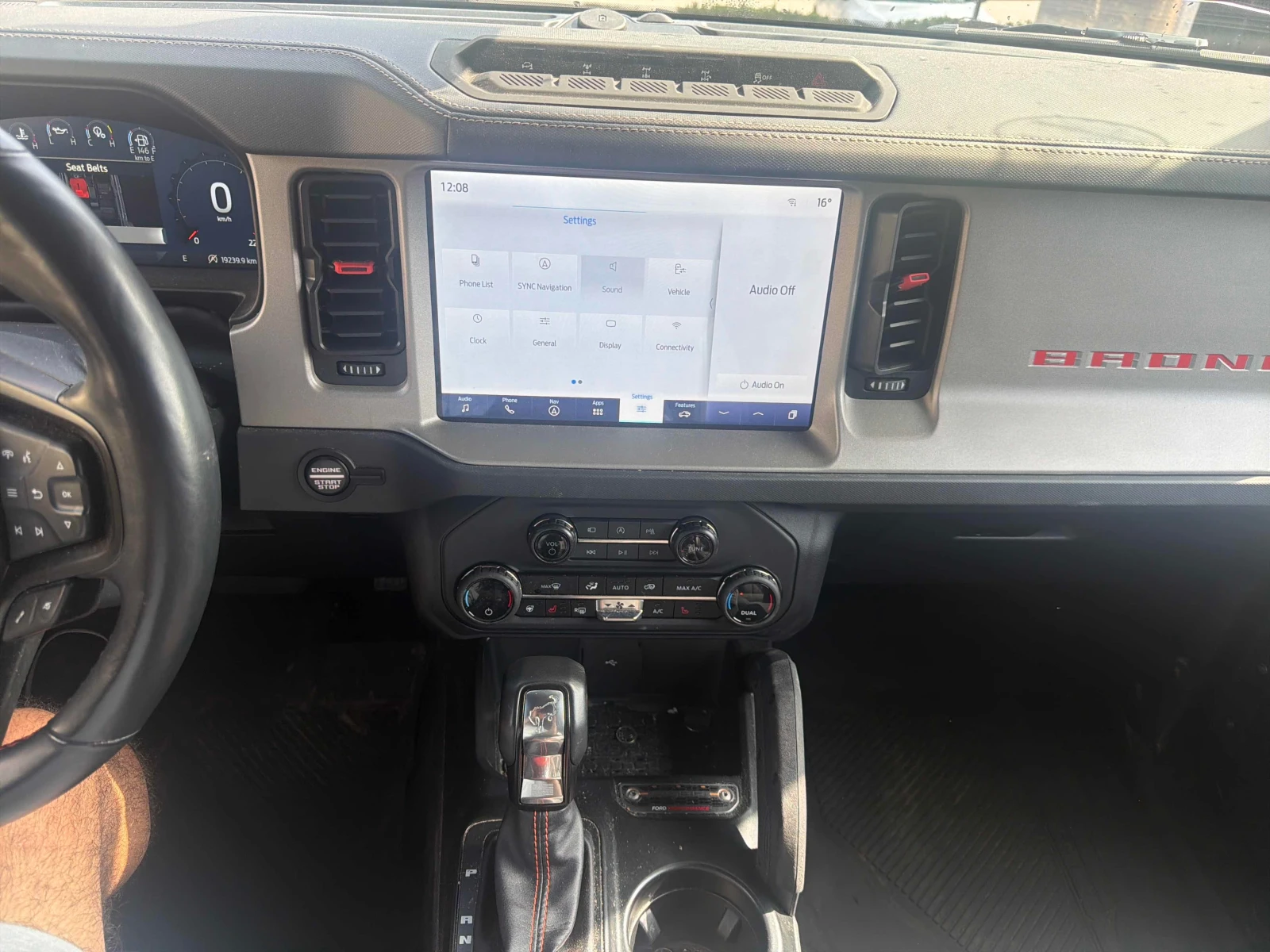 Ford Bronco * Raptor * CARFAX * ОПЦИЯ ЗА ФИНАНСИРАНЕ, снимка 9 - Автомобили и джипове - 56069075