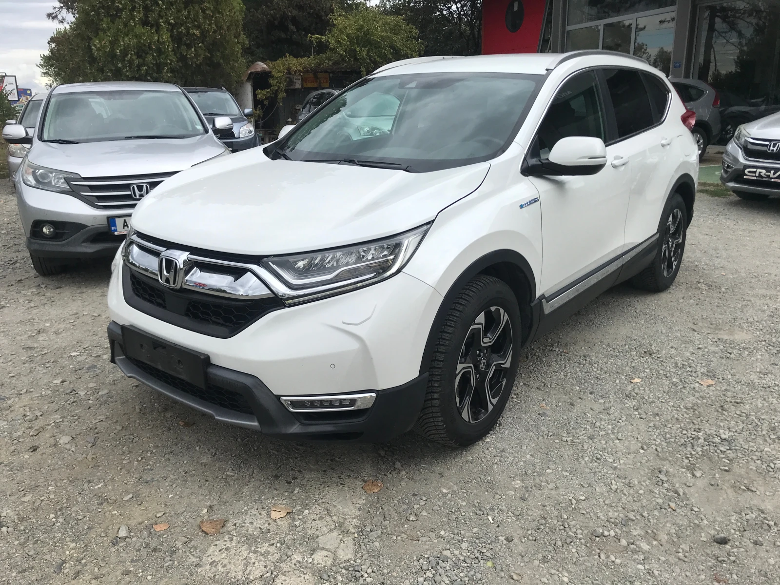 Honda Cr-v 2, 0 HYBRID AWD, снимка 4 - Автомобили и джипове - 56197633