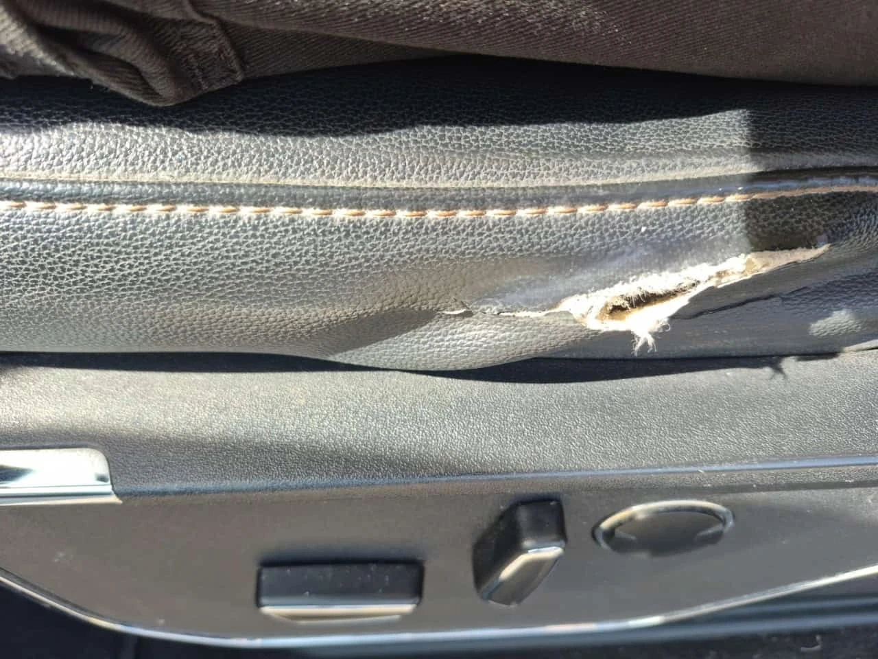 Ford F150 LARIAT 4WD SuperCrew 5.5' Box * CARFAX  | Mobile.bg � ����������� 12
