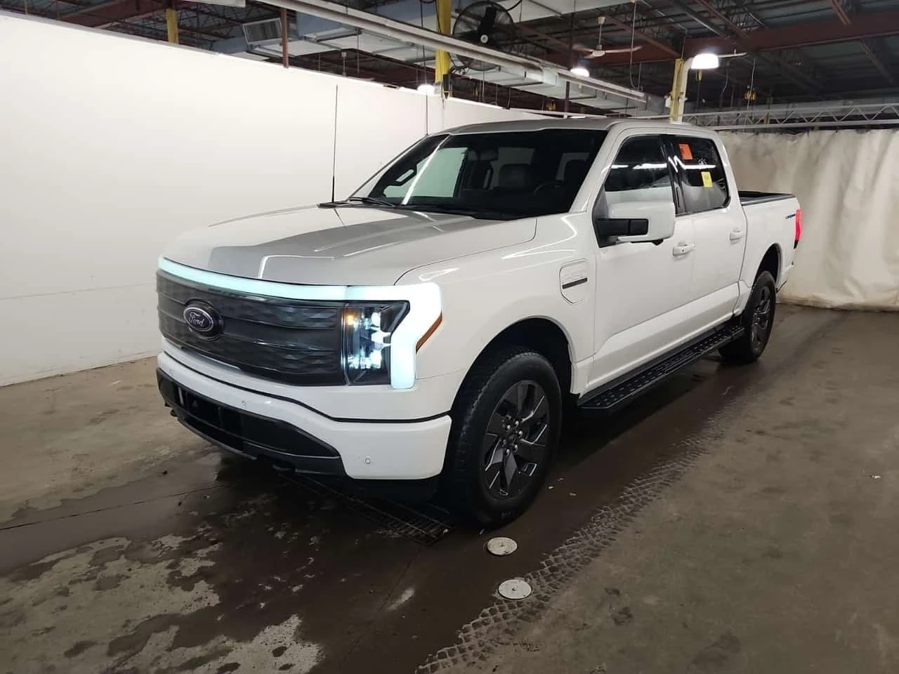 Ford F150 LARIAT 4WD SuperCrew 5.5' Box * CARFAX 