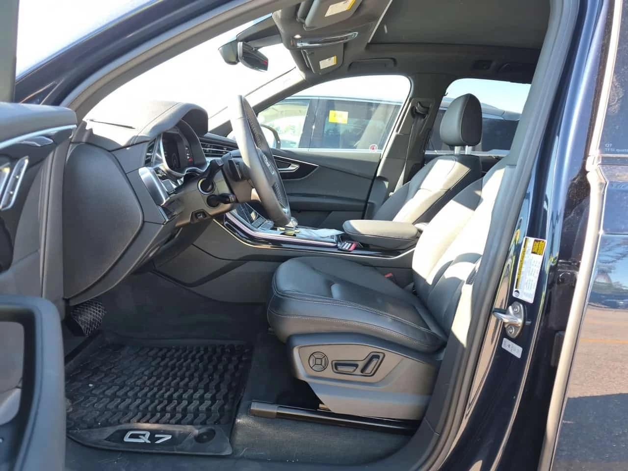 Audi Q7 * 45 TFSI QUATTRO * CARFAX *  | Mobile.bg � ����������� 3