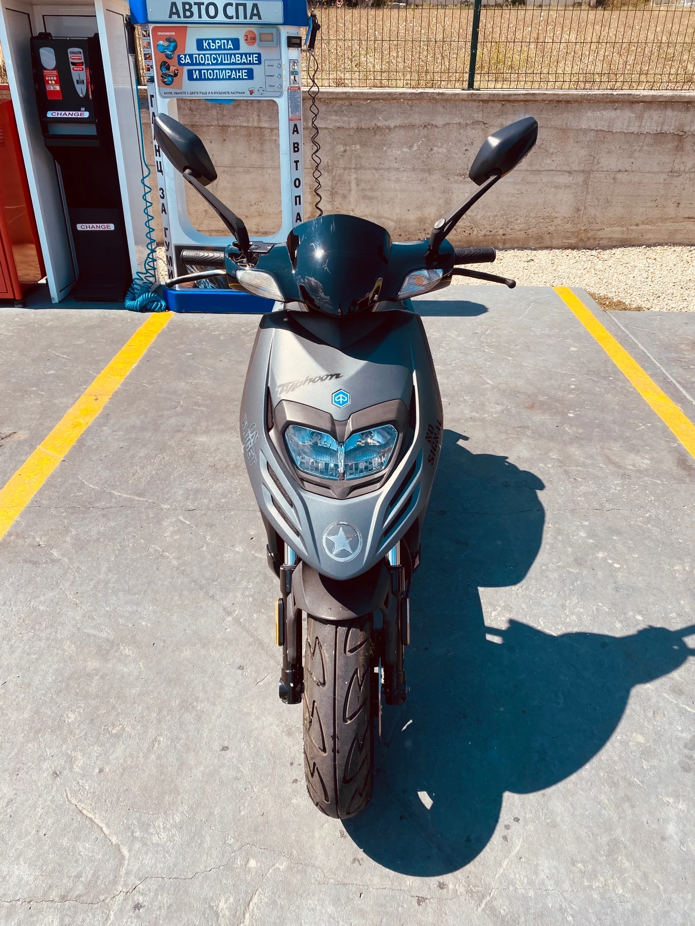 Piaggio Typhoon 125CC 