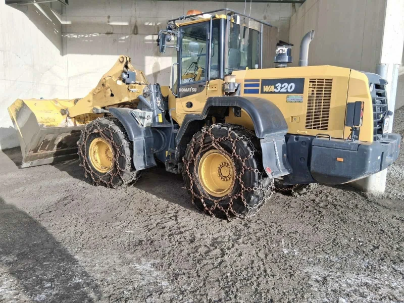 Челен товарач Komatsu, снимка 11 - Индустриална техника - 52643862