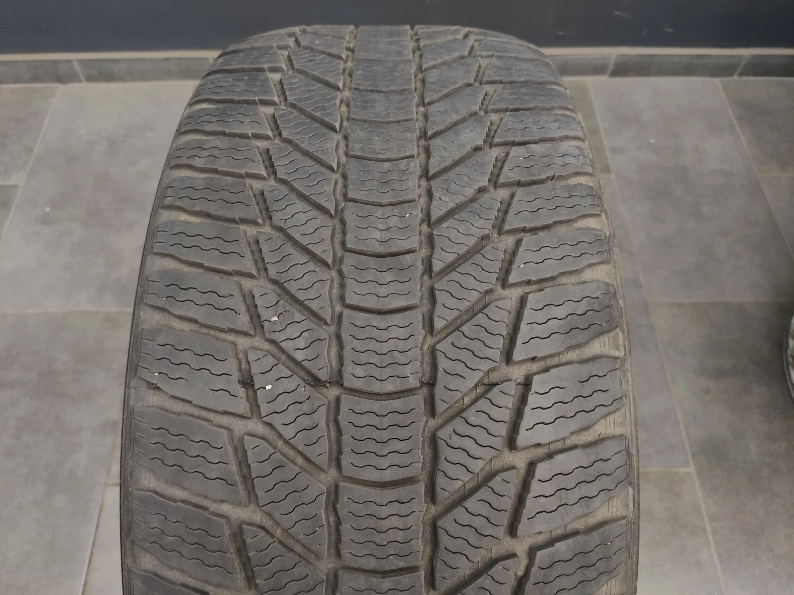  275/40R20 | Mobile.bg   1