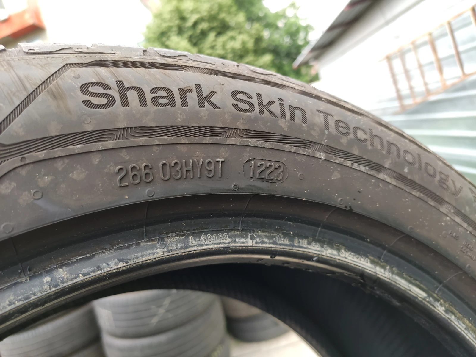Гуми Летни 215/55R17, снимка 9 - Гуми и джанти - 55272465