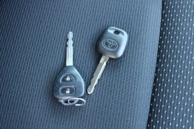Toyota Auris 1.4 D4D АВТОМАТИК, снимка 15