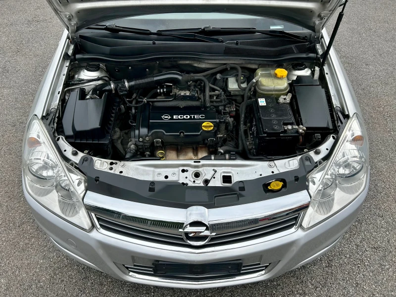 Opel Astra 1.4 ECOTEC, 90HP, снимка 17 - Автомобили и джипове - 47226158