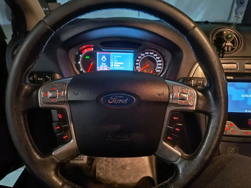 Ford Mondeo 2.0, снимка 9 - Автомобили и джипове - 48641567