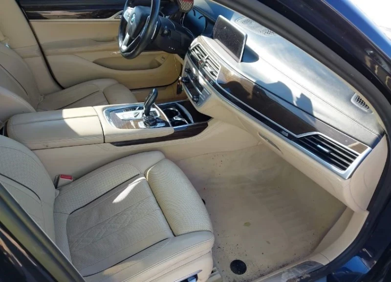 BMW 740, снимка 7 - Автомобили и джипове - 48719960