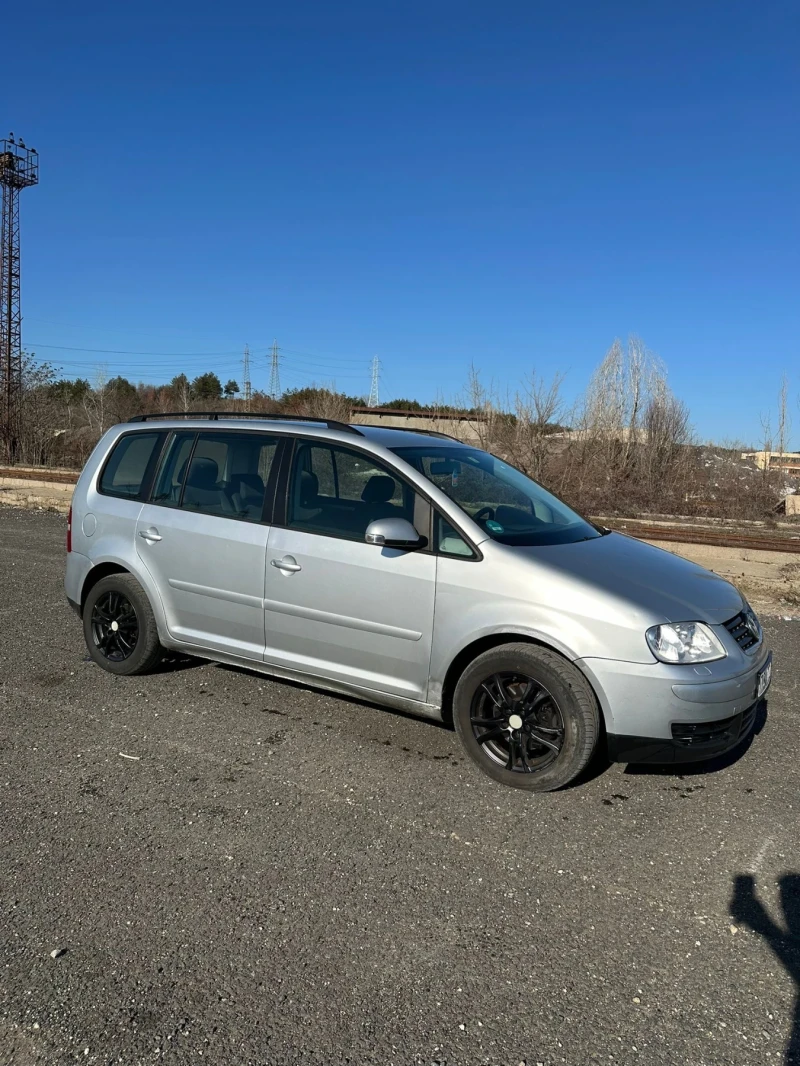 VW Touran 1.9TDI, снимка 1 - Автомобили и джипове - 48840334