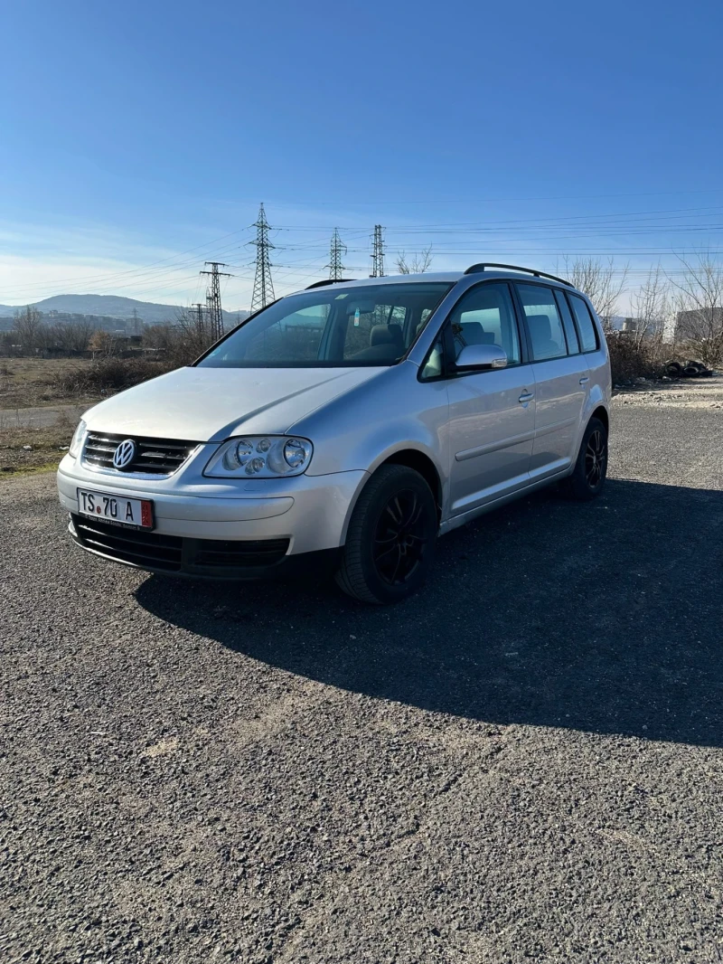 VW Touran 1.9TDI, снимка 5 - Автомобили и джипове - 48840334