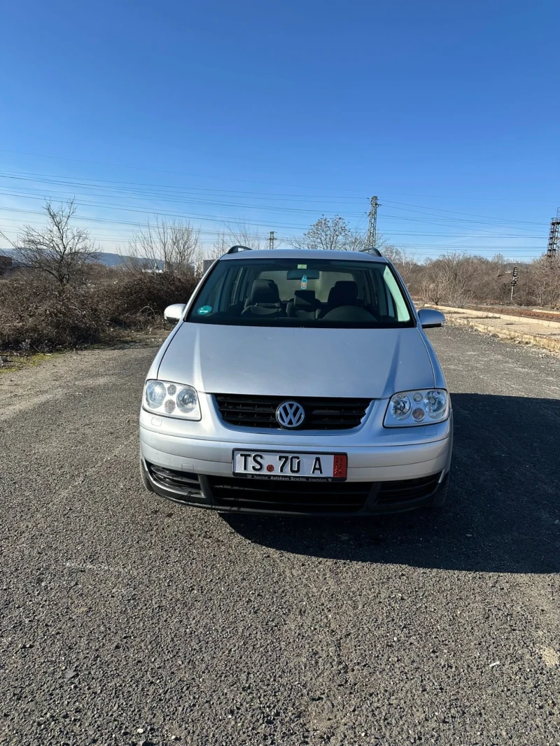 VW Touran 1.9TDI, снимка 6 - Автомобили и джипове - 48840334