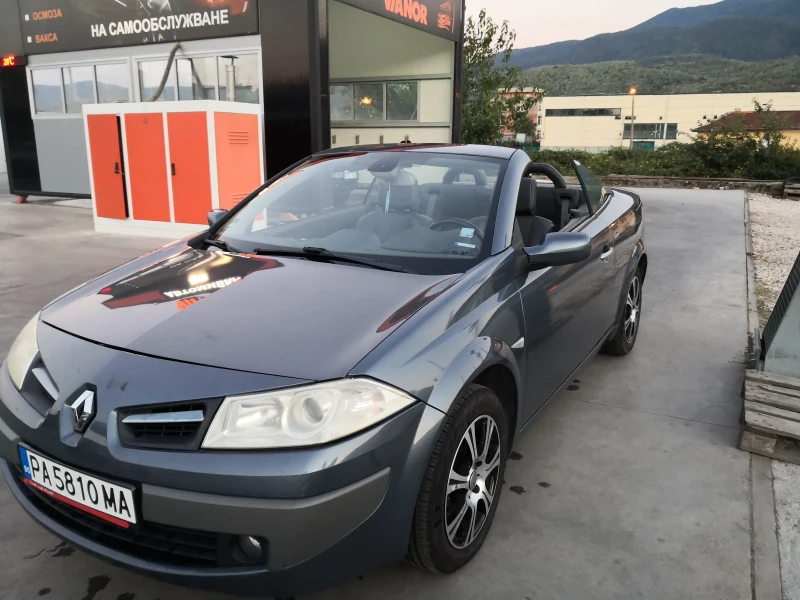 Renault Megane Kabriolet, снимка 1 - Автомобили и джипове - 49228050