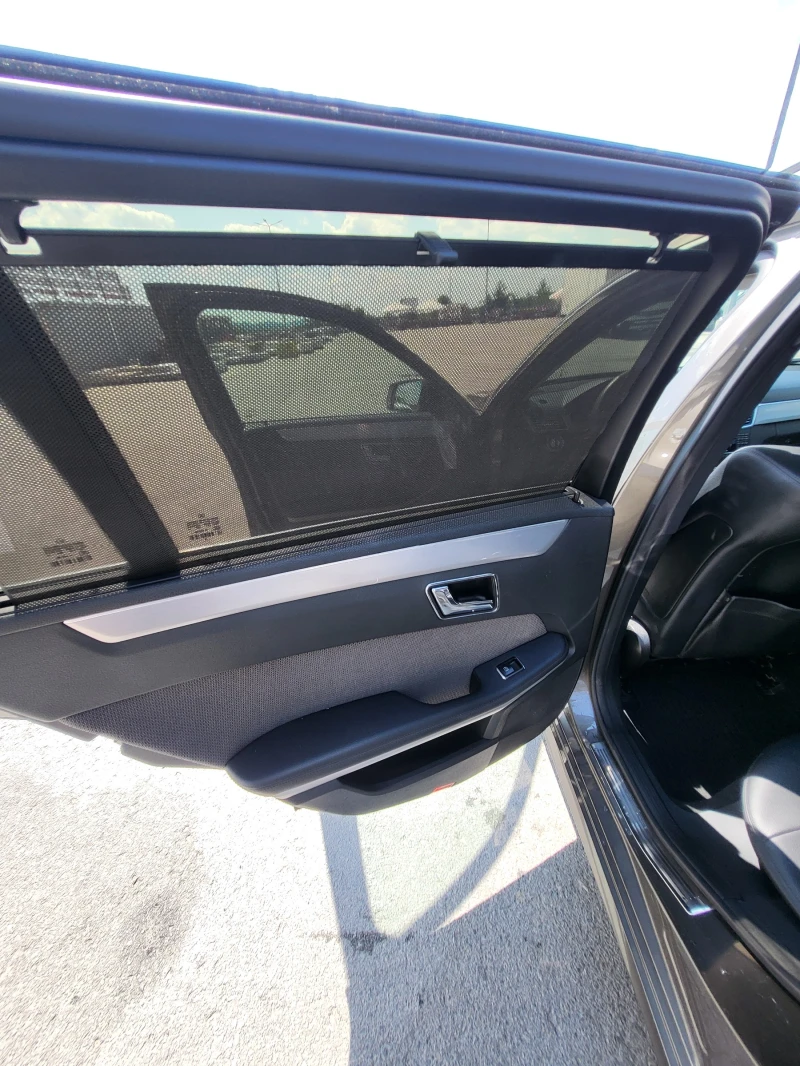Mercedes-Benz E 350, снимка 12 - Автомобили и джипове - 51672986