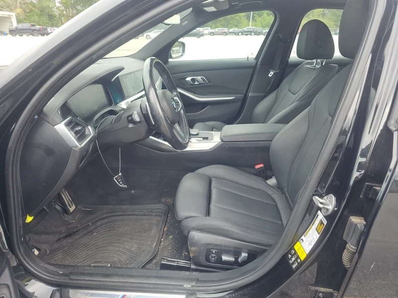 BMW 330 M-pkg* Xdrive* Пано* Подгрев, снимка 7 - Автомобили и джипове - 52317889
