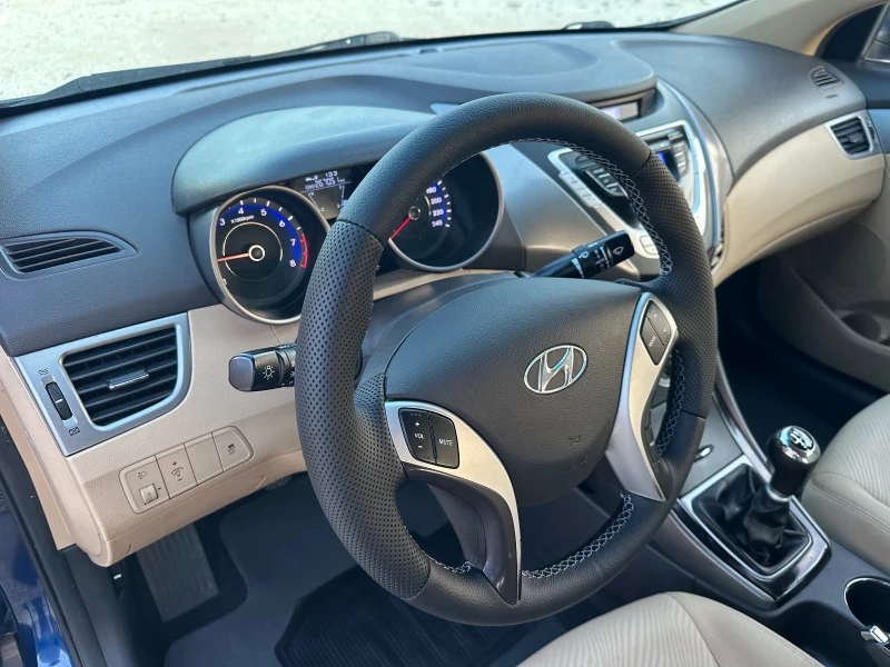 Hyundai Elantra 1.6/MPI/EXECUTIVE//2012//, снимка 9 - Автомобили и джипове - 52024922