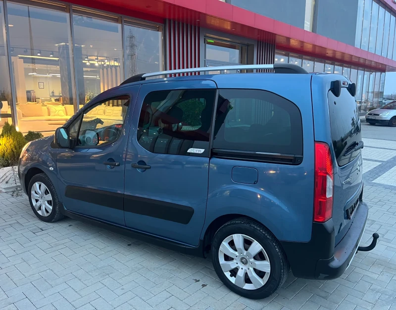 Citroen Berlingo 1.6HDI XTR, снимка 6 - Автомобили и джипове - 52860096
