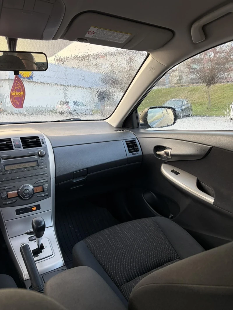 Toyota Corolla, снимка 8 - Автомобили и джипове - 53395873