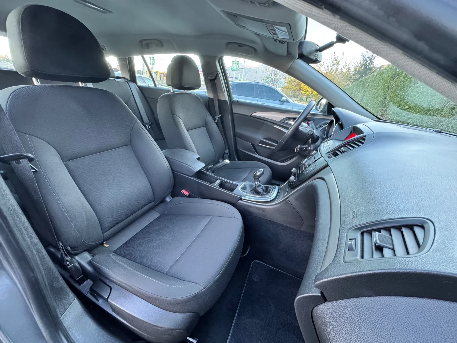 Opel Insignia 2.0CDTI~130hp~ITALY | Mobile.bg — изображение 14