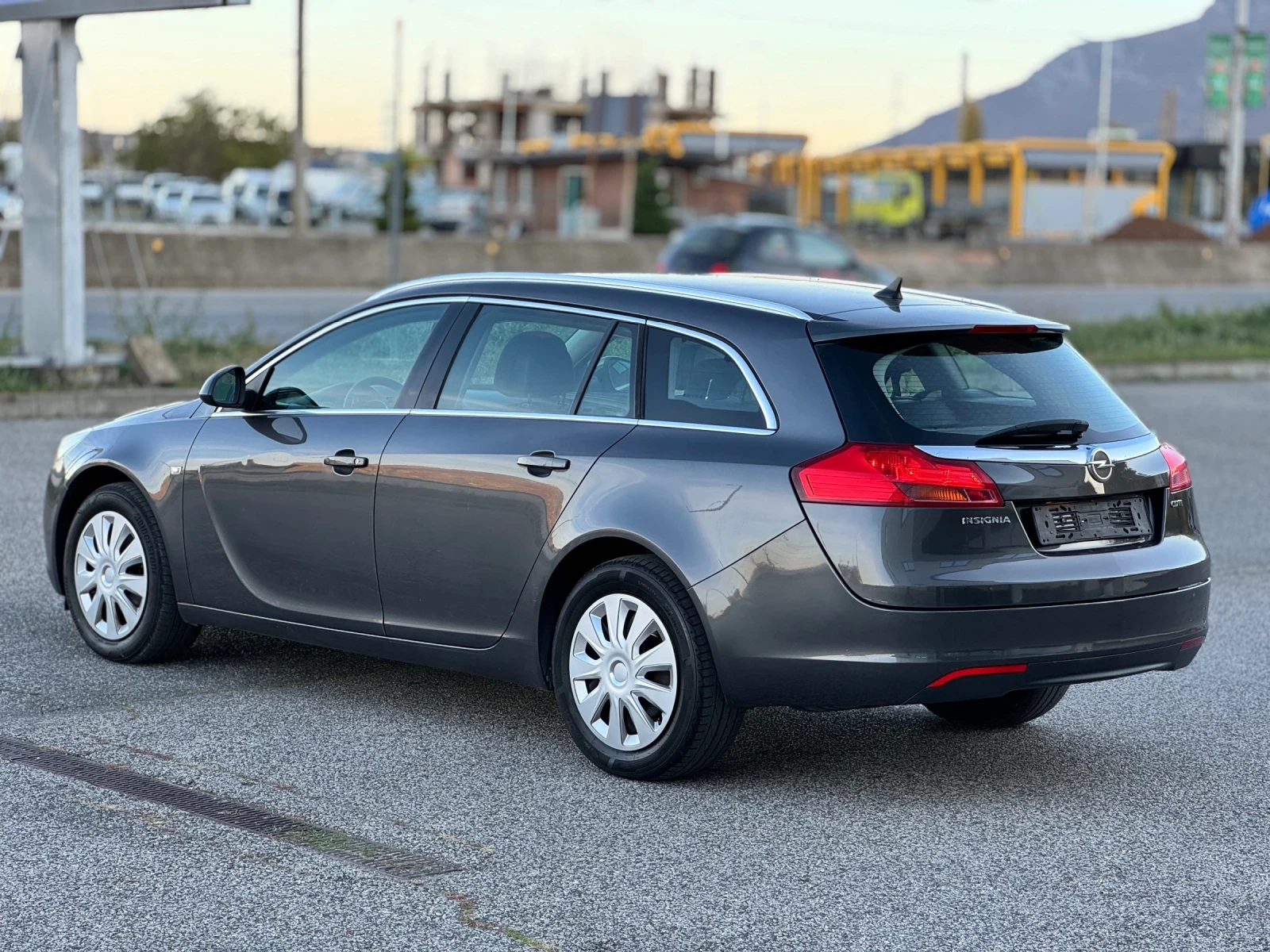 Opel Insignia 2.0CDTI~130hp~ITALY - изображение 7