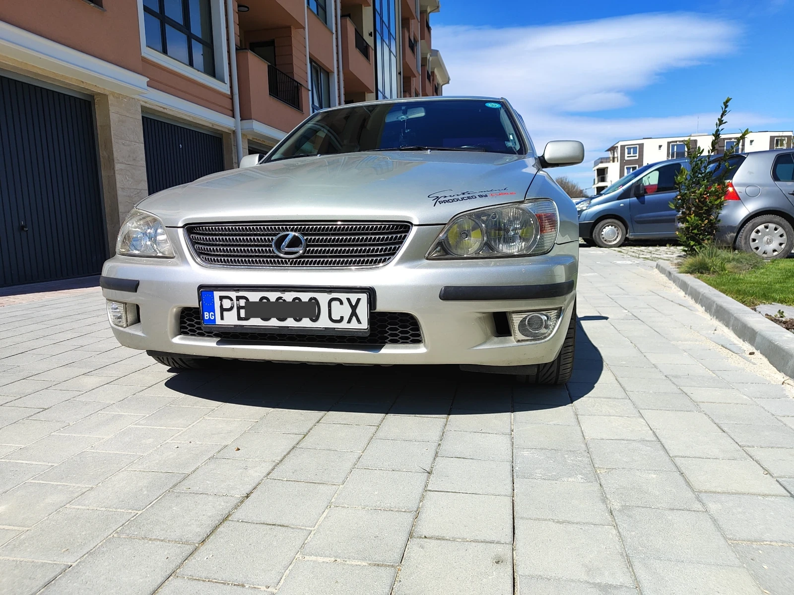 Lexus IS 200 2.0 - изображение 2
