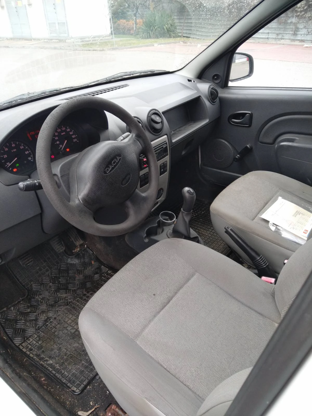 Dacia Logan 1.5 dci Товарен - изображение 3