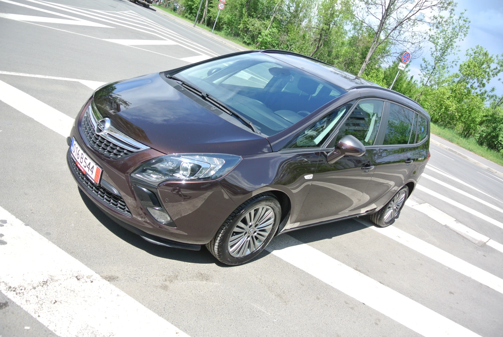 Opel Zafira Tourer* EcoFlex 1.4T* 7M - изображение 7