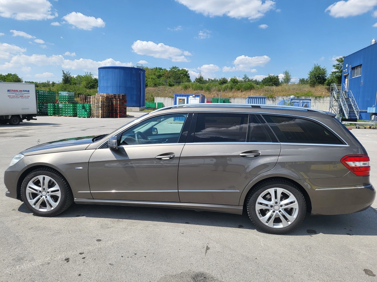 Mercedes-Benz E 350  - изображение 3
