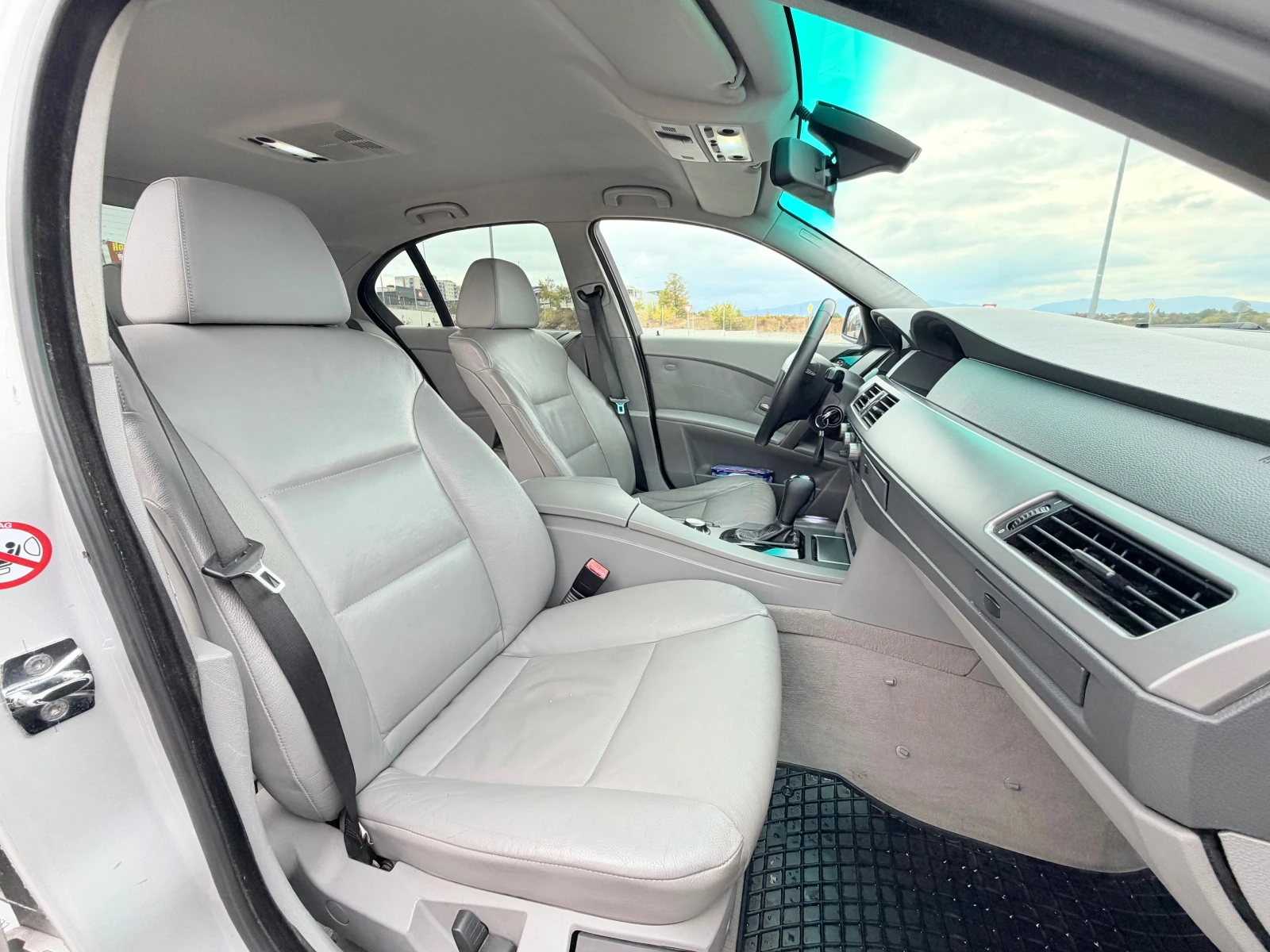 BMW 525 Бензин/Газ, снимка 12 - Автомобили и джипове - 56547166
