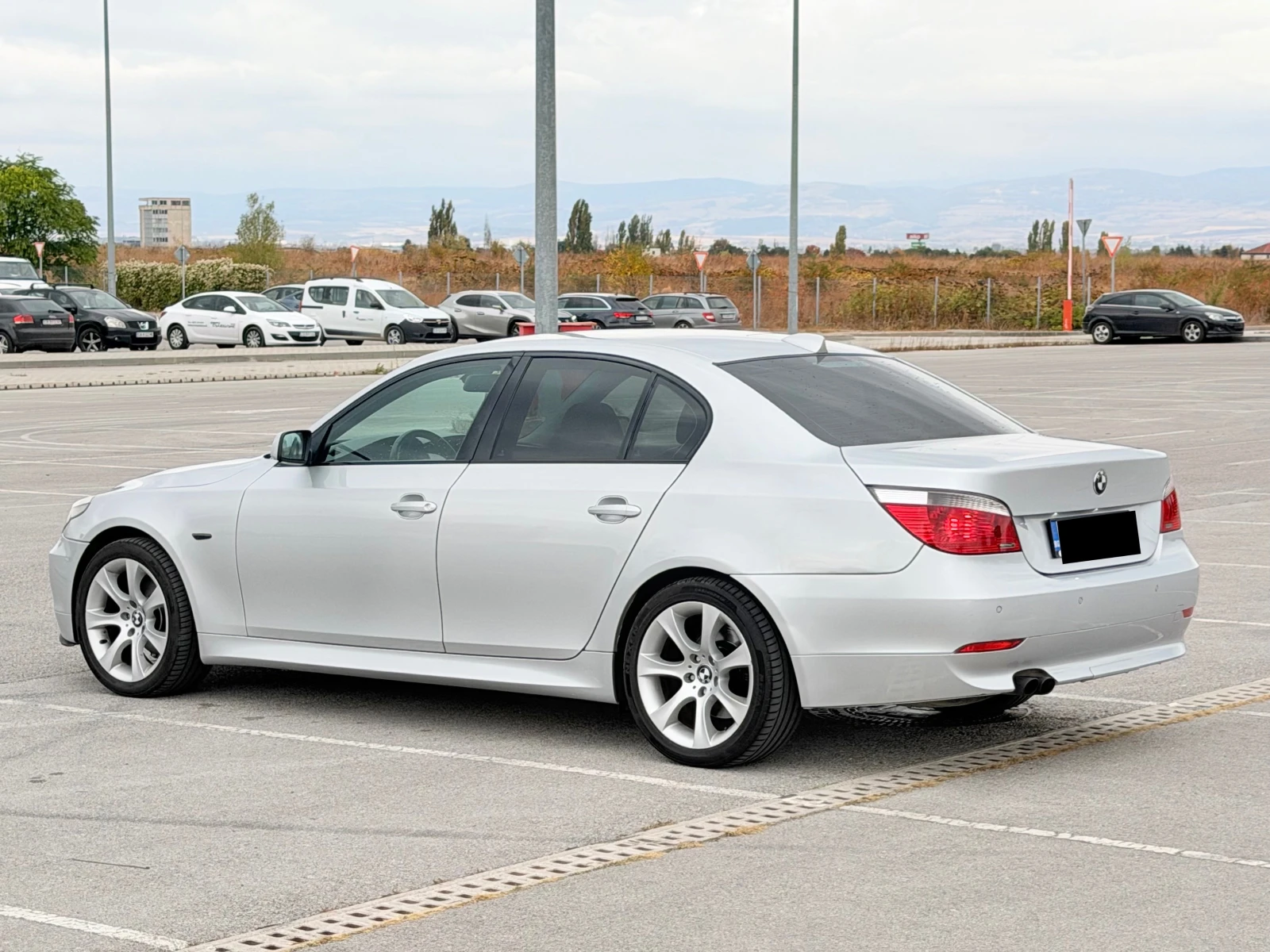 BMW 525 Бензин/Газ, снимка 4 - Автомобили и джипове - 56547166