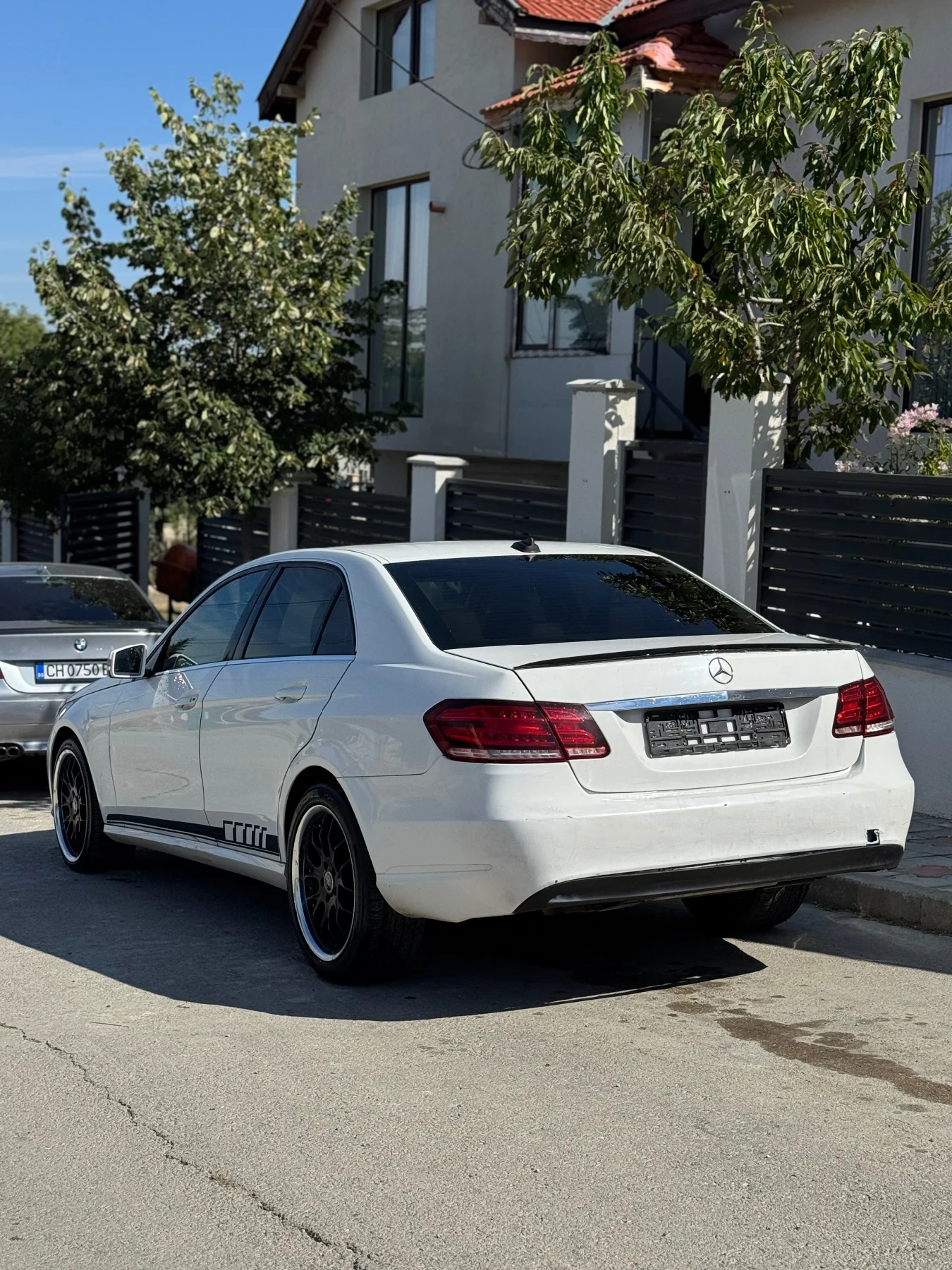 Mercedes-Benz E 200 Facelift* Amg | Mobile.bg   5