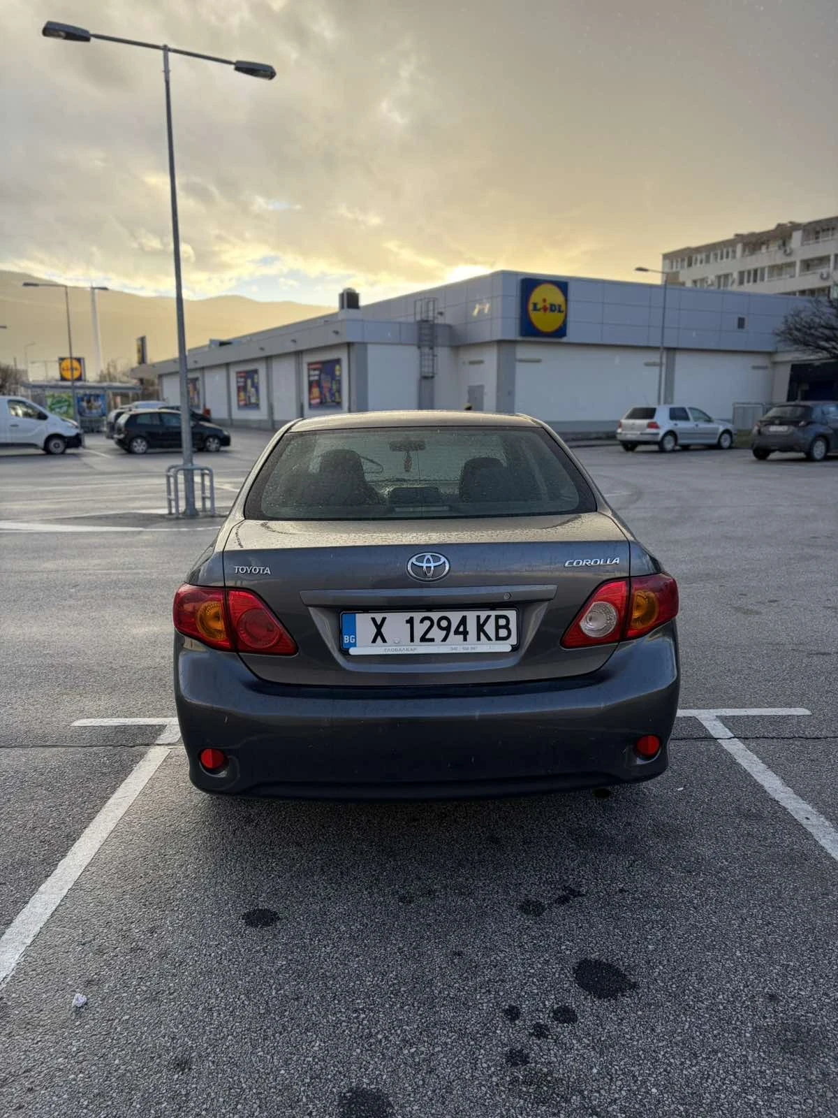 Toyota Corolla  - изображение 6