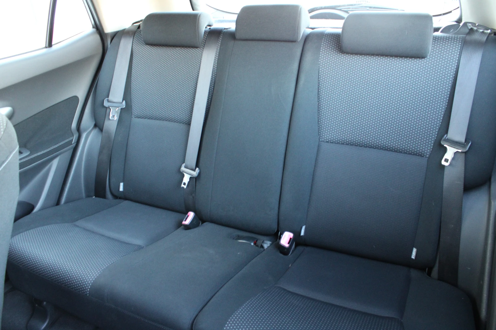 Toyota Auris 1.4 D4D ��������� | Mobile.bg � ����������� 13