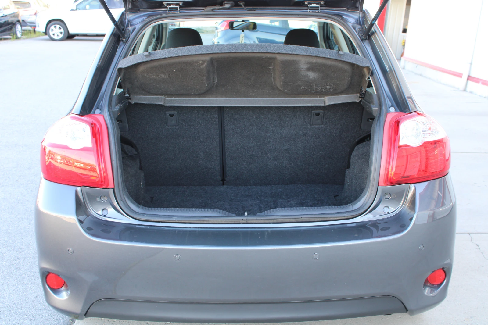 Toyota Auris 1.4 D4D ��������� | Mobile.bg � ����������� 14