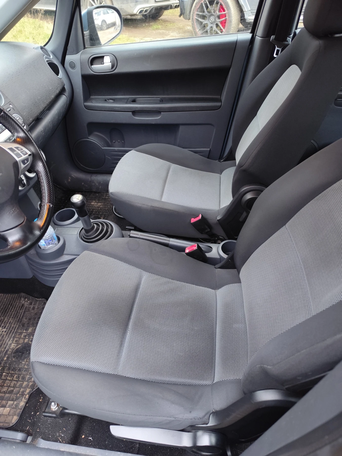 Mitsubishi Colt 1, 3 - изображение 7